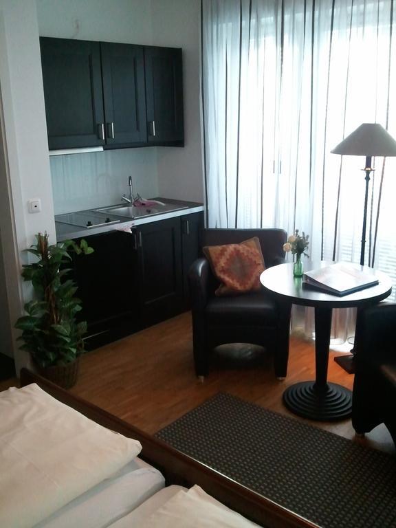Heldts Aparthotel Эккернфёрде Экстерьер фото